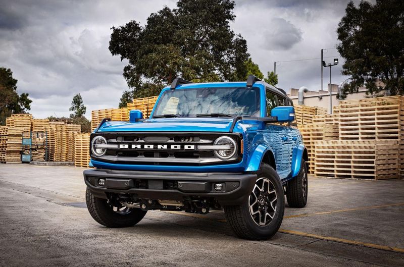 Ford Bronco Hero