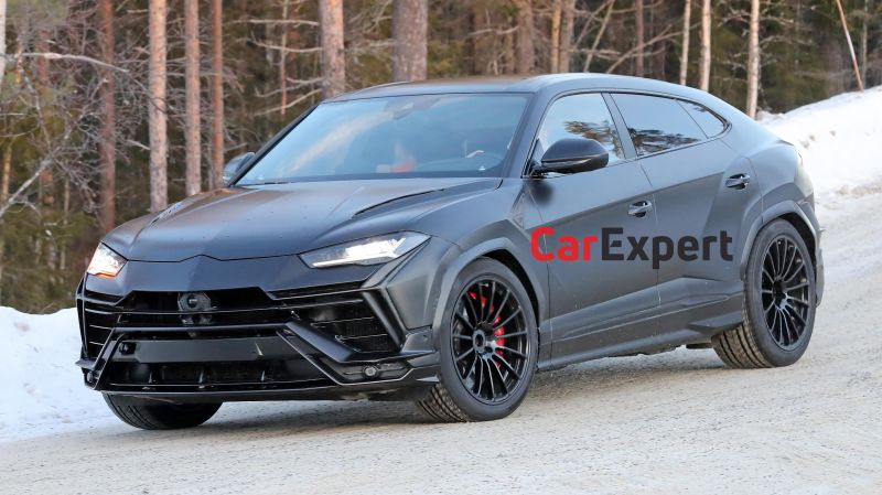 Lamborghini Urus Hero