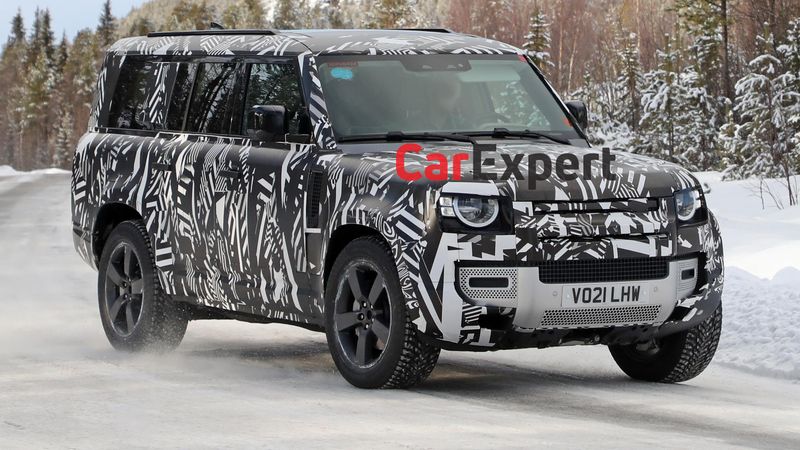 Land Rover Defender Hero