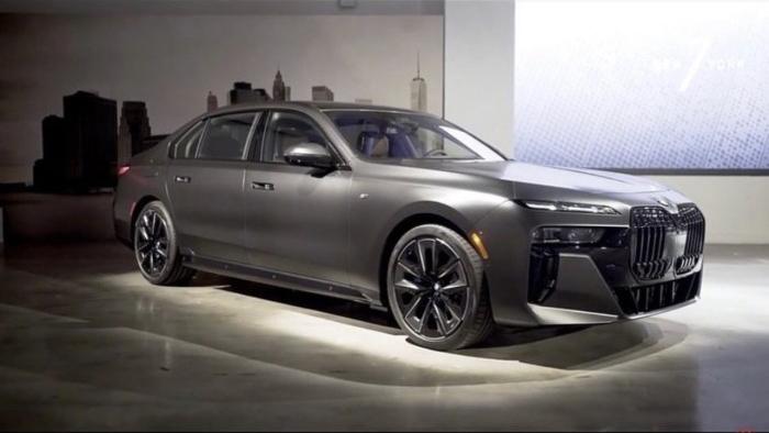 BMW 7 Series Image