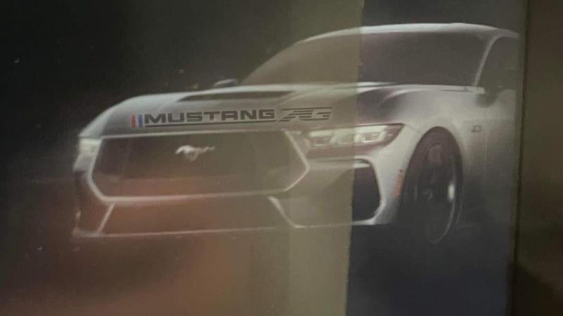 Ford Mustang Hero