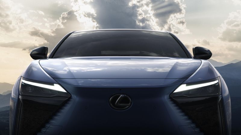 Lexus RZ Hero
