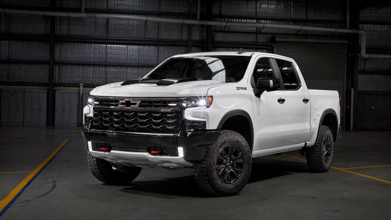 Chevrolet Silverado Hero