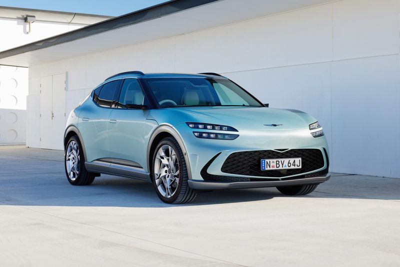Genesis GV60 Hero
