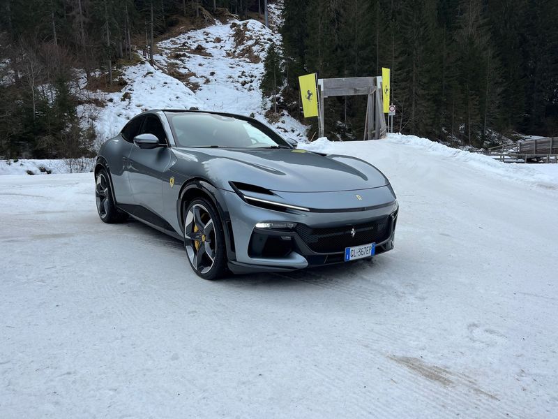 Ferrari Purosangue Image