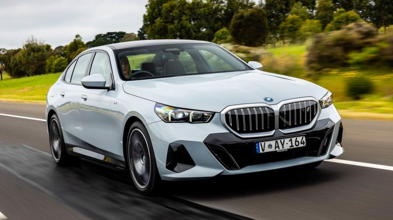 BMW i5 Hero