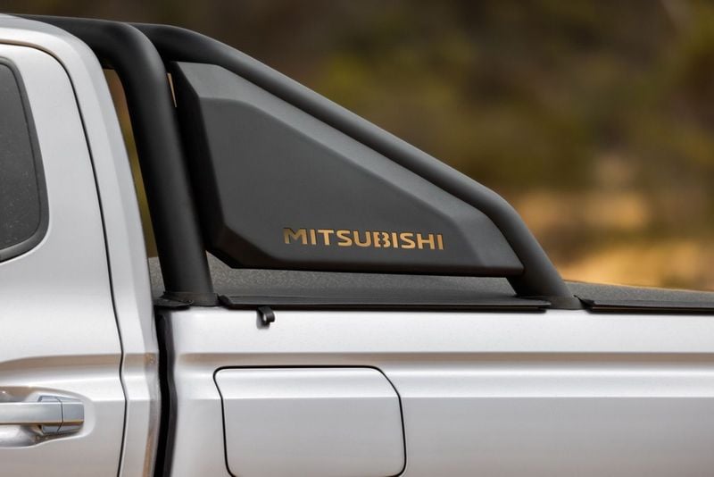 Mitsubishi Triton Image