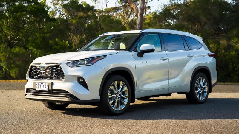 Toyota Kluger Image
