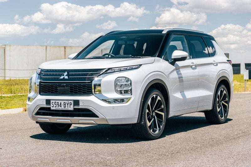 Mitsubishi Outlander Image