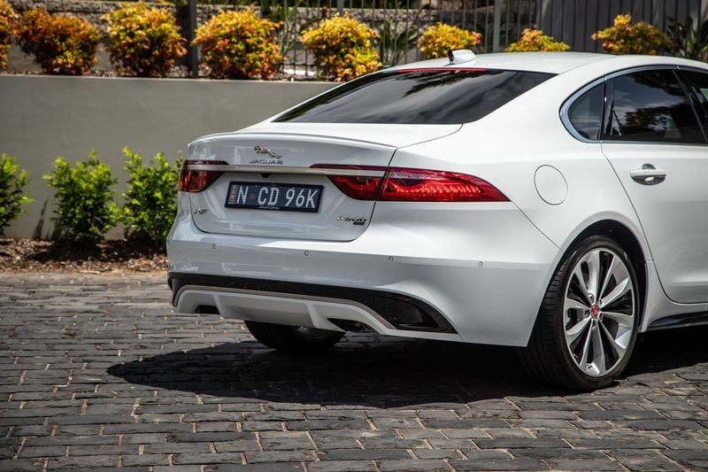 Jaguar XF Image