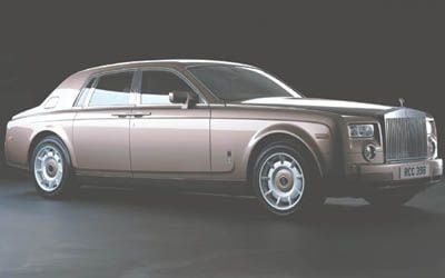 Rolls-Royce Phantom Featured Image