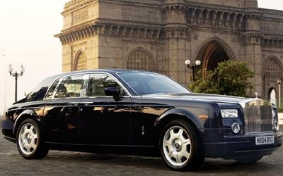 Rolls-Royce Phantom Featured Image