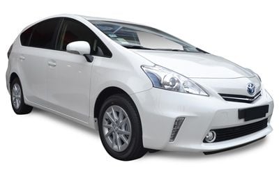 Toyota Prius V Featured Image