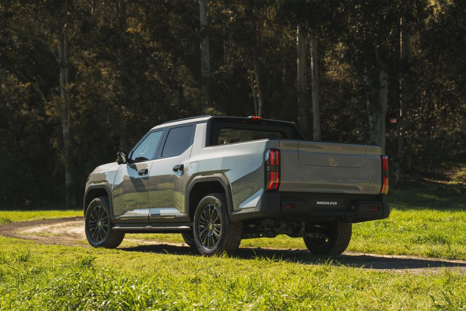 Exterior 38 1