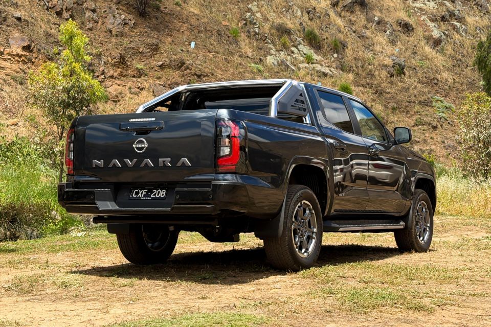 2026 Nissan Navara ST X 3