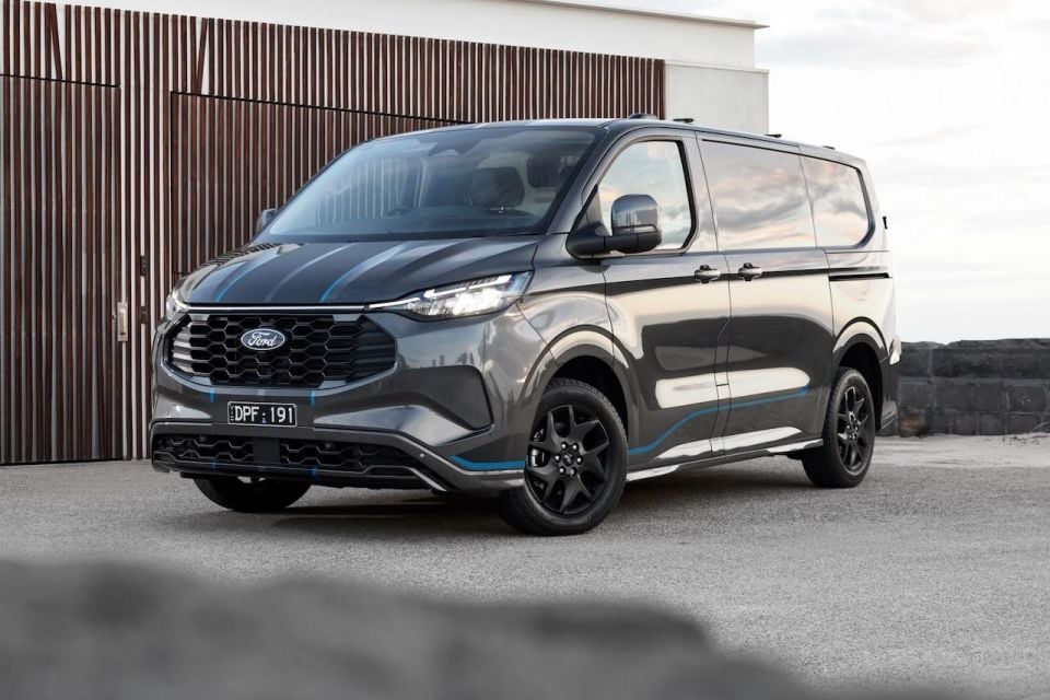 2026 Ford Transit Custom 18