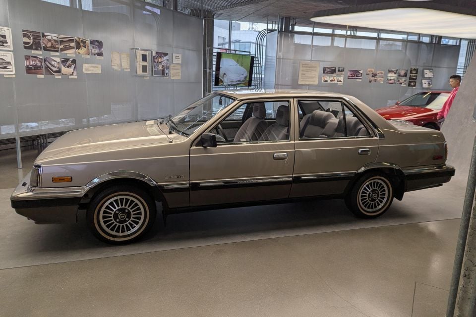 Hyundai Sonata First Generation Stellar 1