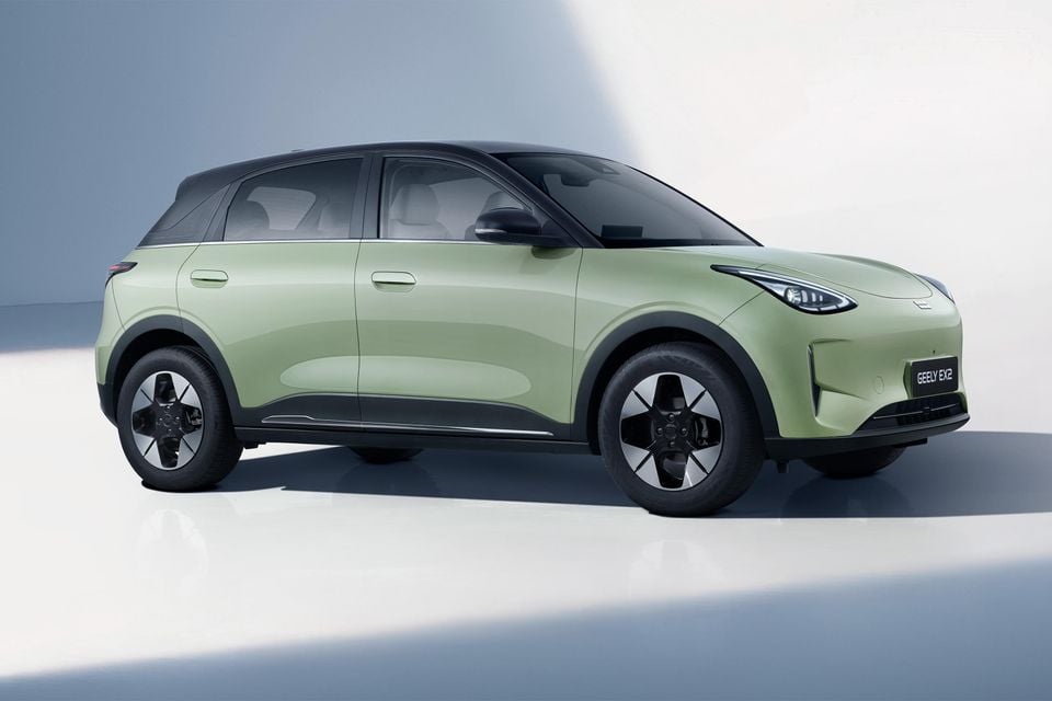 2026 Geely EX2 Aurora Grey RHD 300%C2%B0