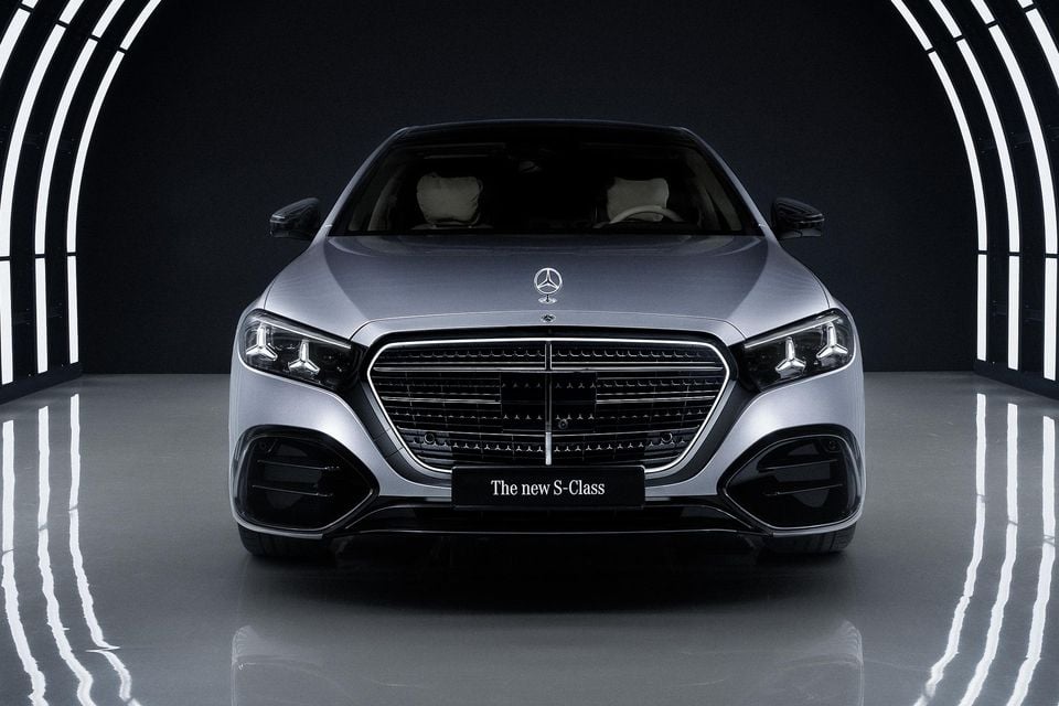 2026 Mercedes Benz S Class 01
