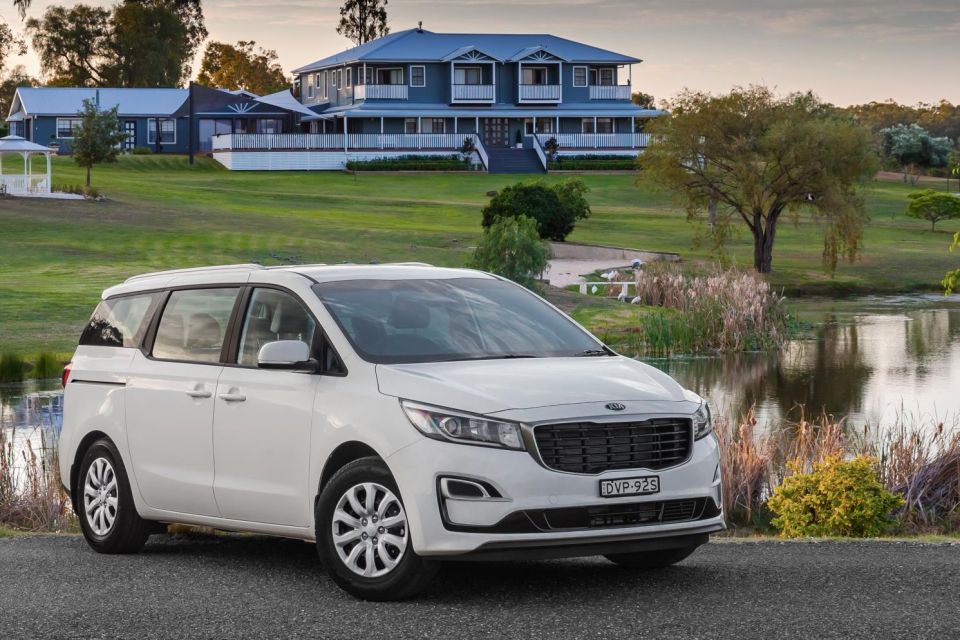 2014-19 Kia Carnival: five stars