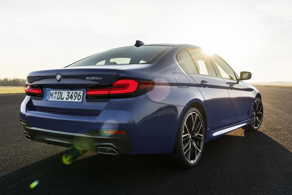 The rear end of an updated 5 Series. Expect the M5 to follow with similar lights.