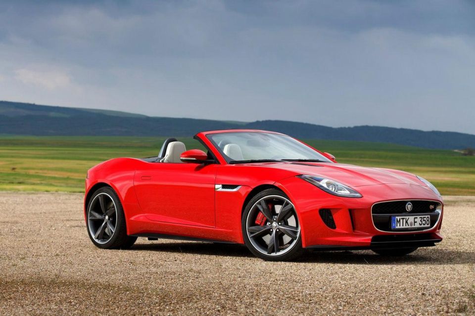 Pre-facelift F-Type