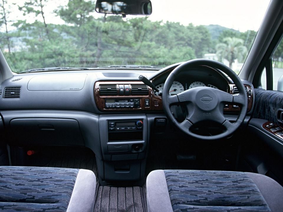 R’nessa interior