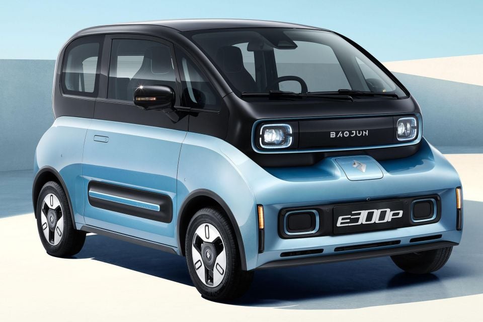 Baojun E300