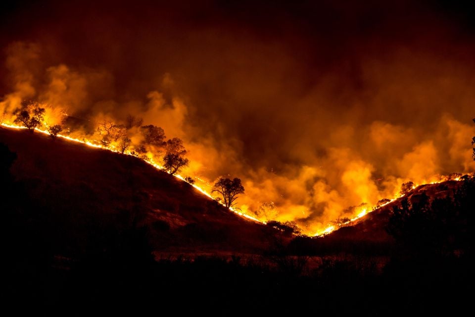 2018 Woolsey Fire courtesy of US Forest Service