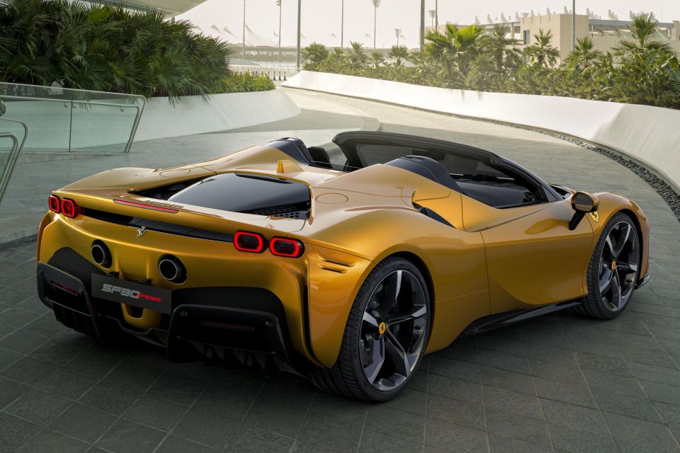 SF90 Spider