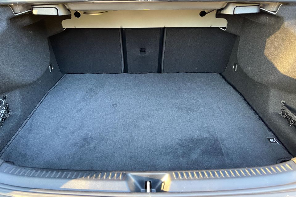 A250 4MATIC Sedan