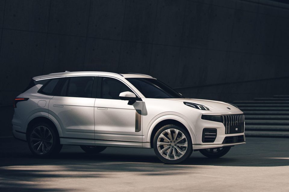 Lynk & Co 09