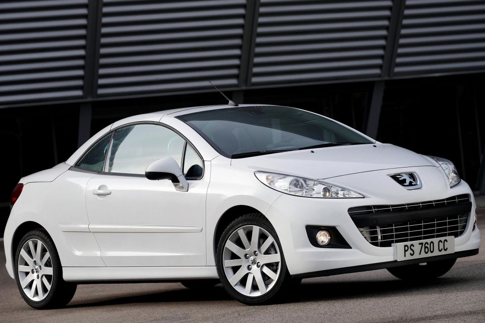 non-AU spec Peugeot 207 CC facelift