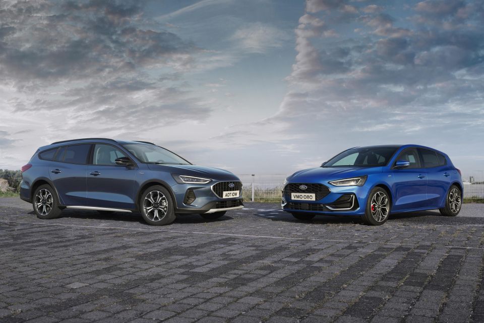 Focus Active wagon (left), Focus ST-Line hatch (right)