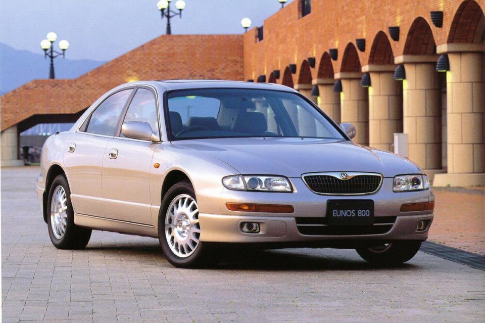 Eunos 800
