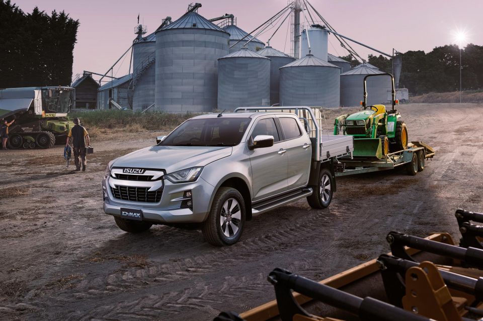 LS-U Crew Cab Chassis