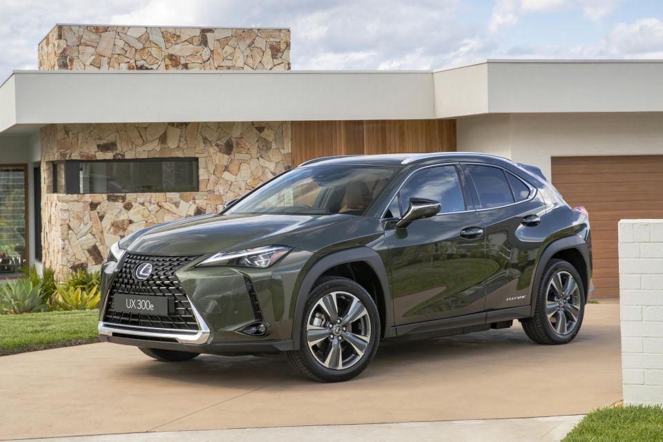 UX300e Sports Luxury