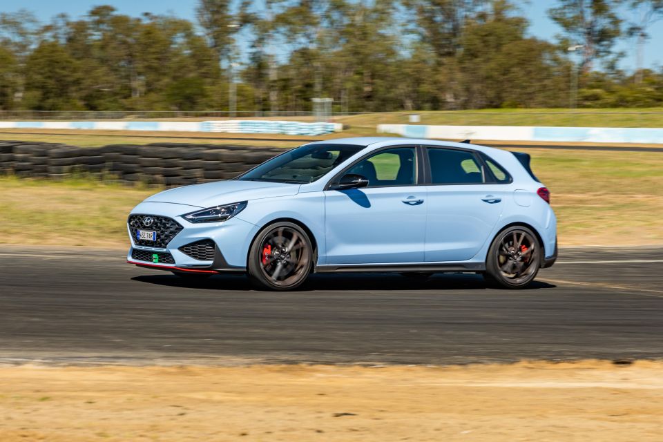 i30 Hatch N