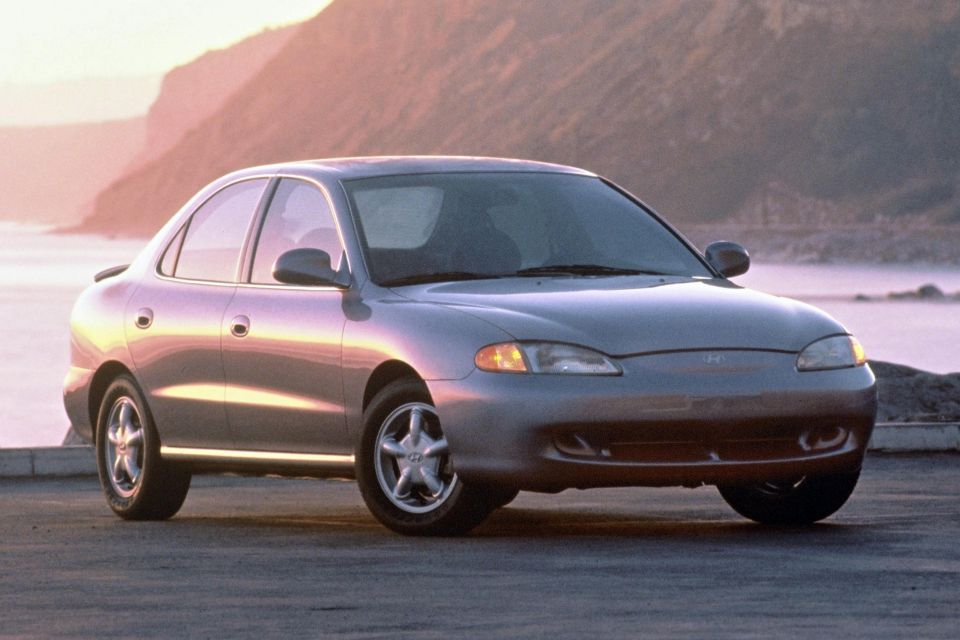 1995 Lantra