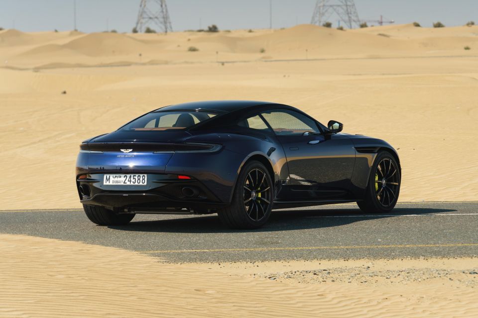DB11 AMR