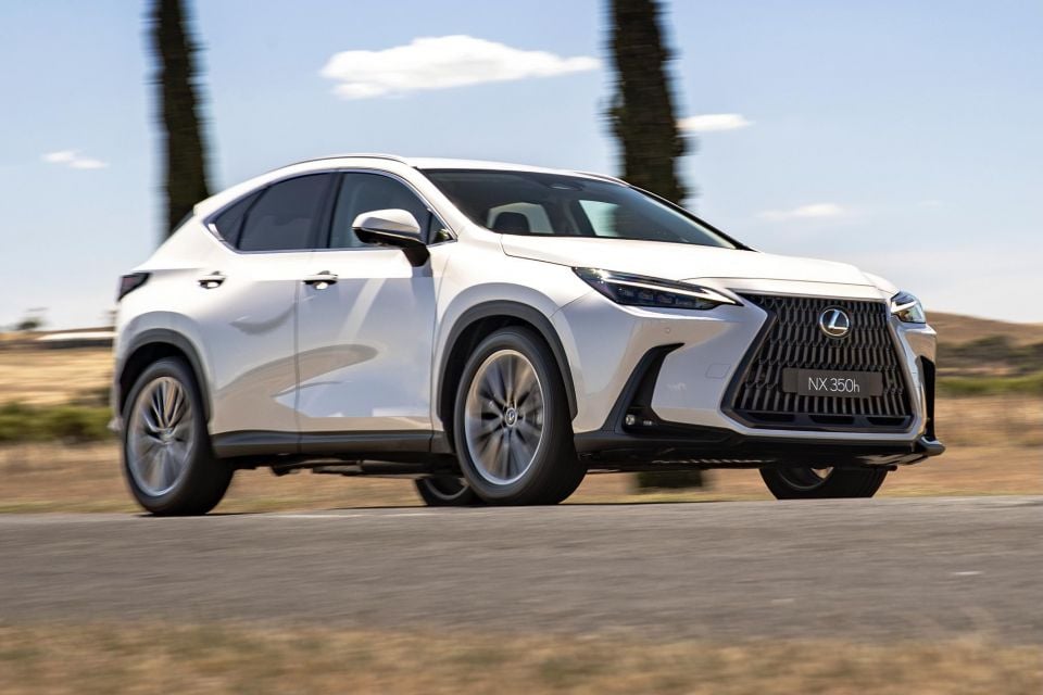 NX350h Sports Luxury
