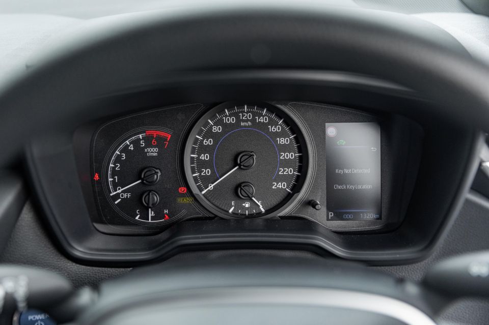 Corolla Ascent Sport