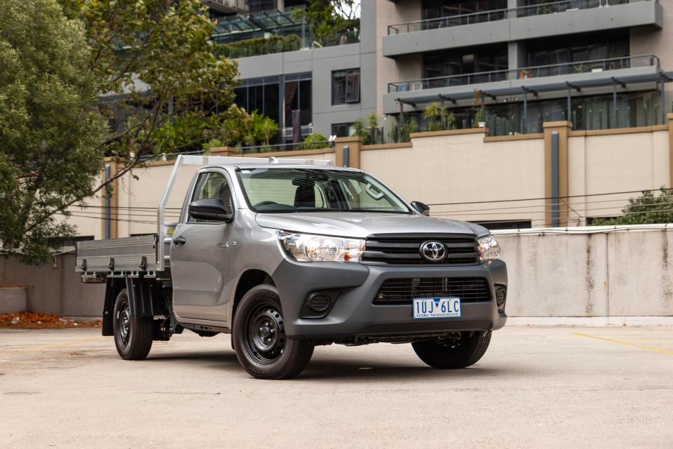 Toyota HiLux 4×2