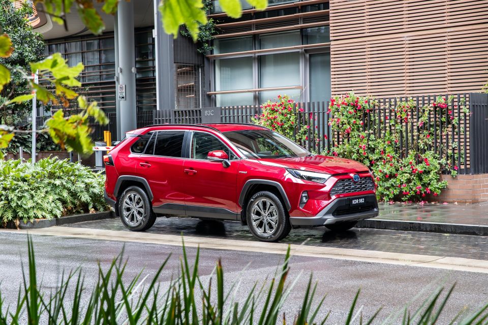 RAV4 GXL Hybrid
