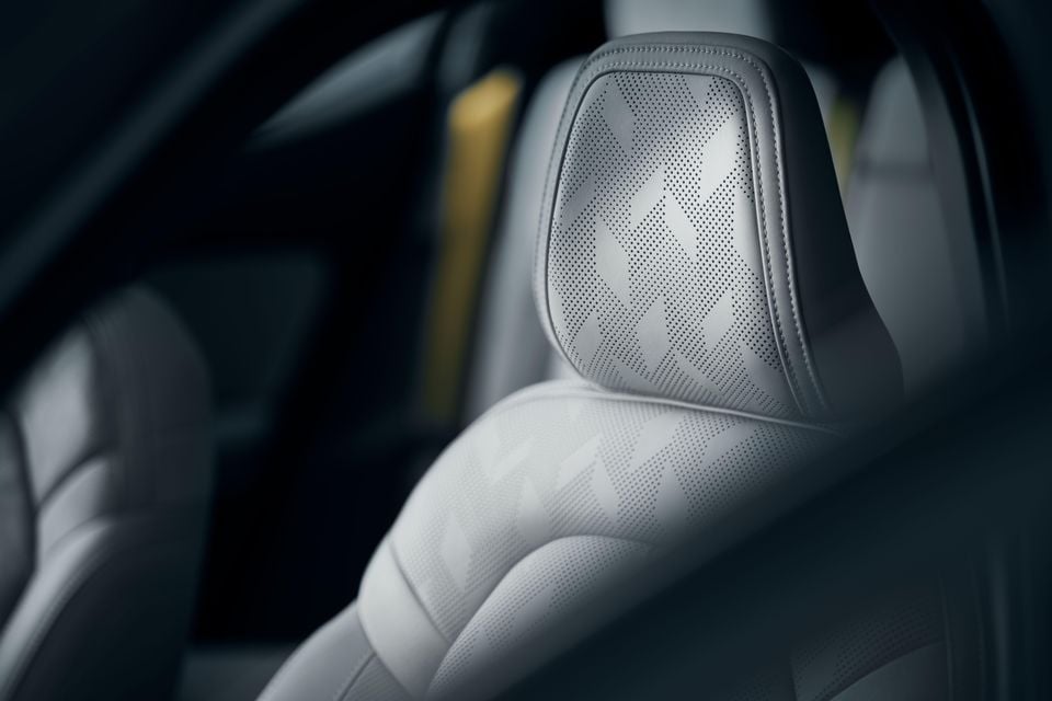 Polestar 2 Bridge of Weir Nappa leather