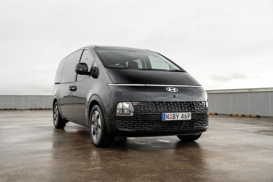 Hyundai Staria