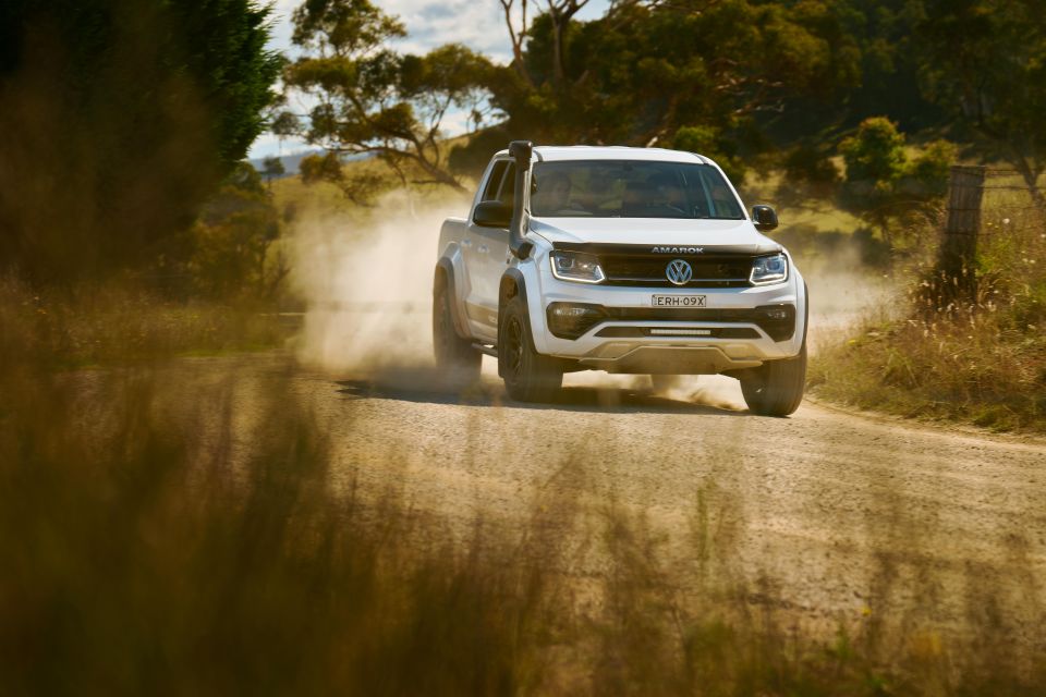 VW Amarok (current)