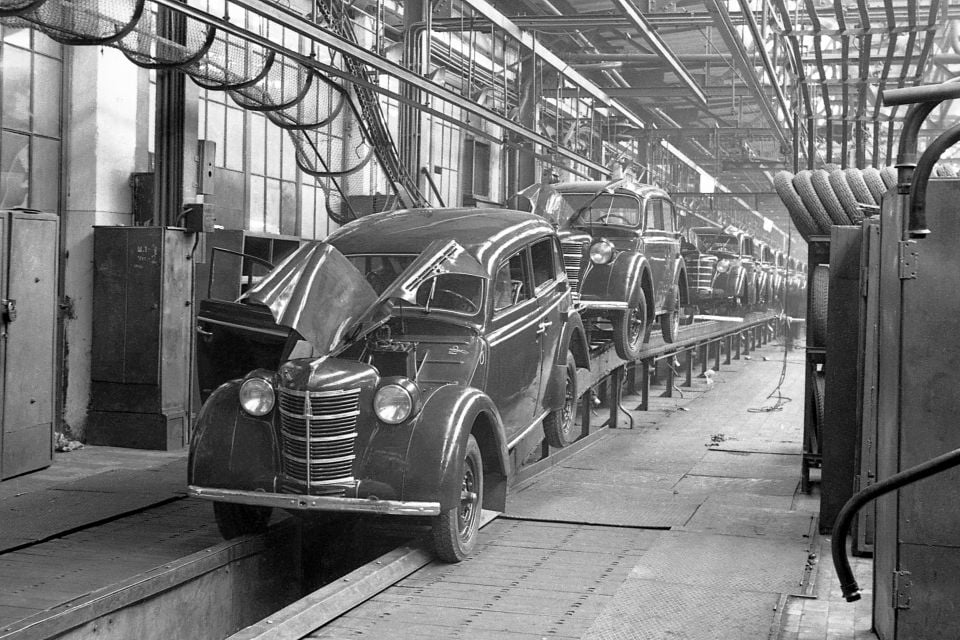 Moskvitch-400