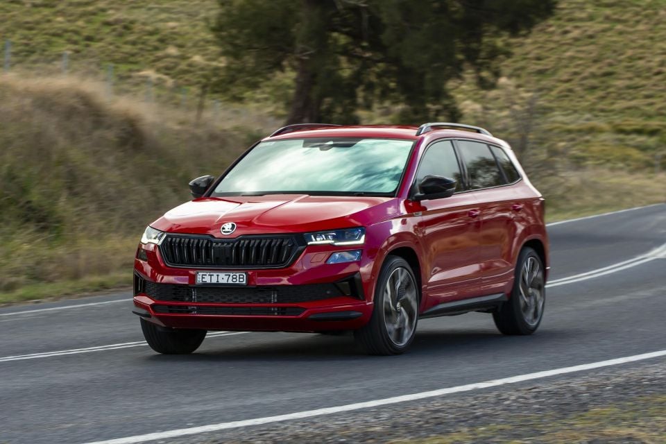 MY22 Karoq Sportline 4×4 shown
