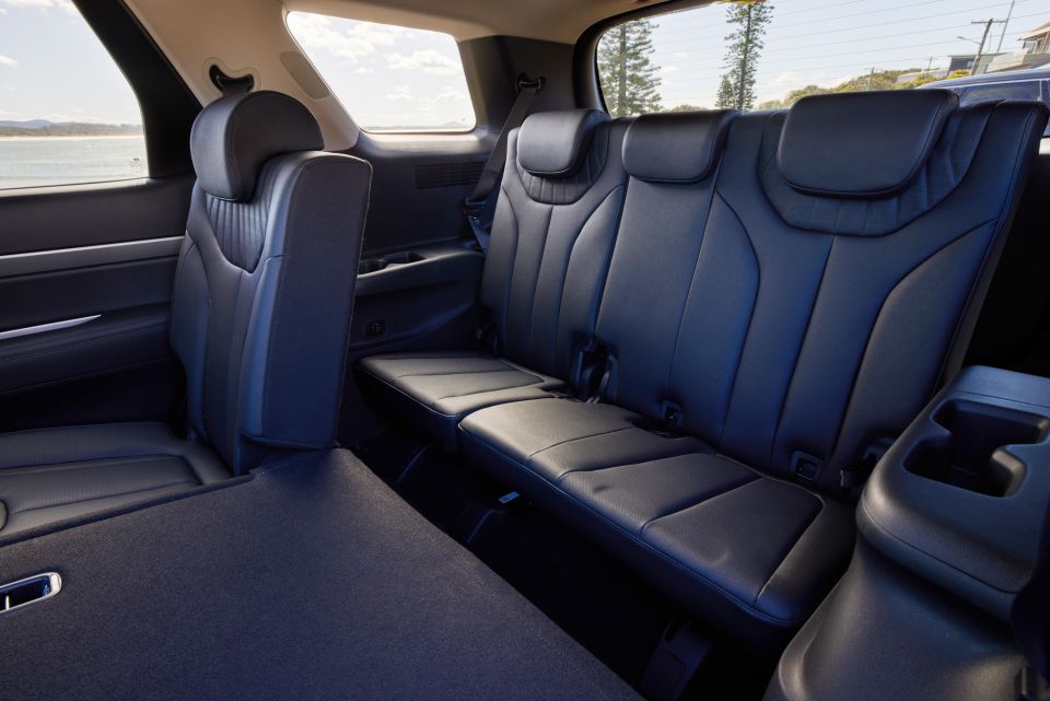 Palisade Elite (8 seat)